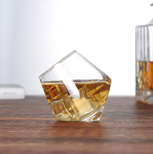 Luxury liquor glassware barware drinking glass cup  rolling base whisky glass for Tequila Cocktail
